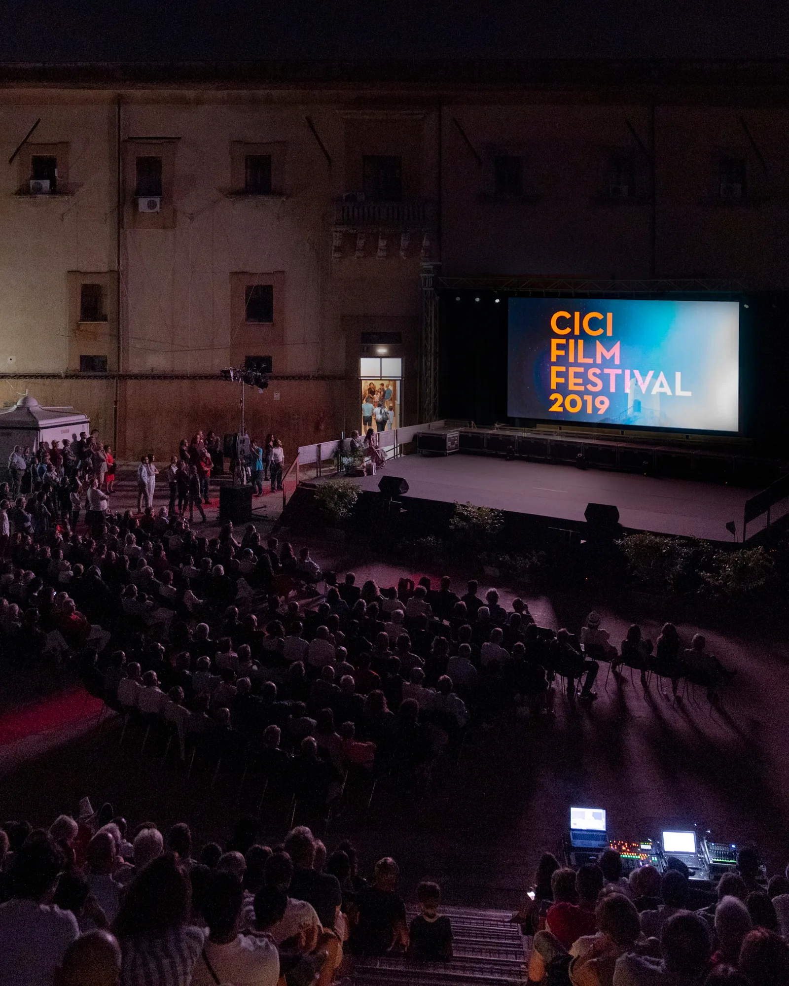 CFF19